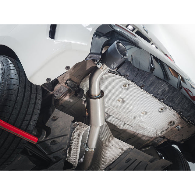 Línea de Escape "Axleback" Venom para BMW 118i (F40)